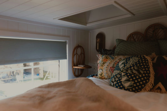 Decorating Small Bedrooms with Star Projectors