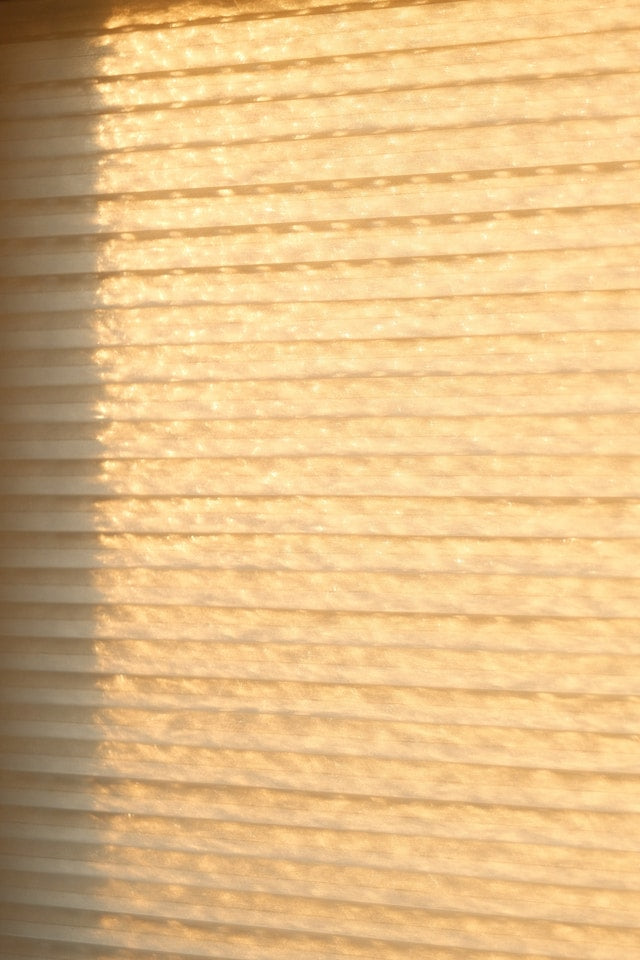 Light Filtering Cellular Shades for Living Spaces