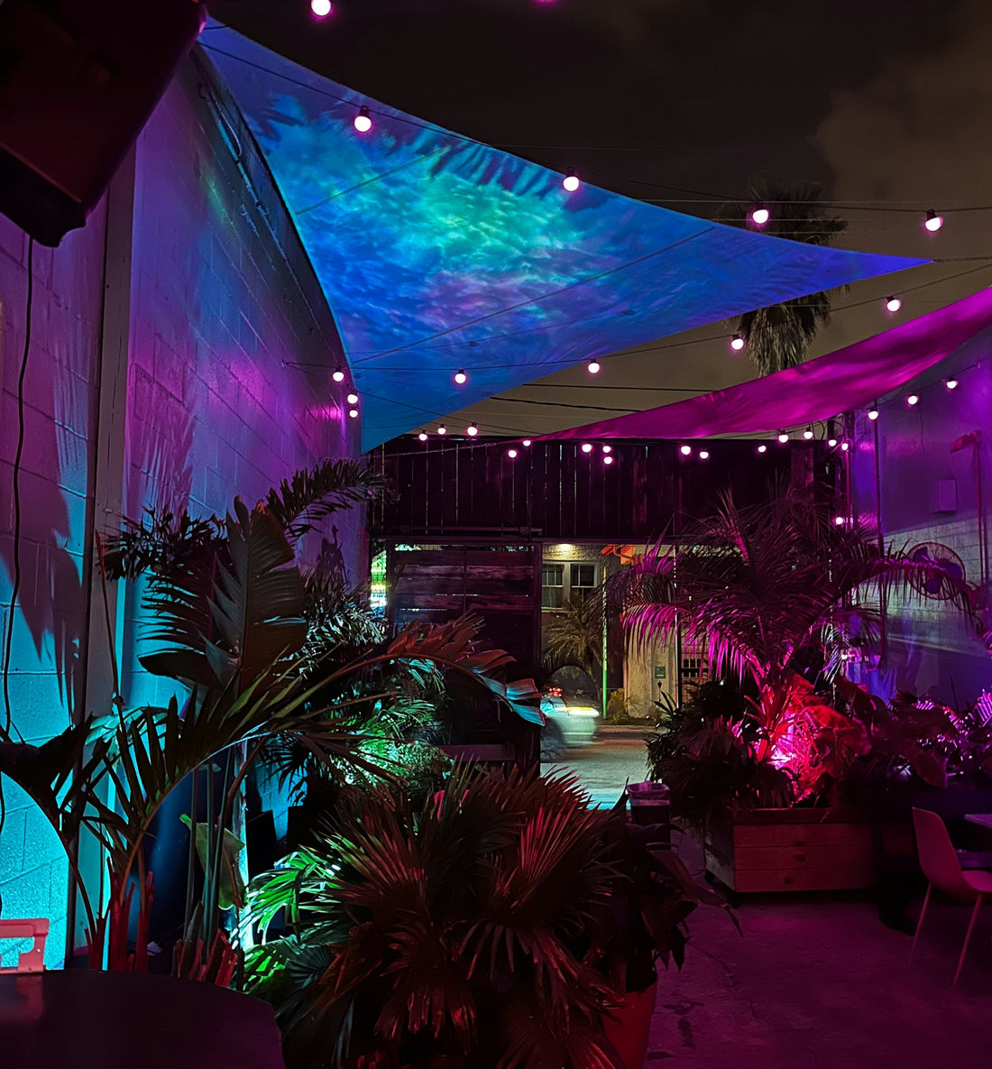How Projector Night Lights Create Ambient Lighting