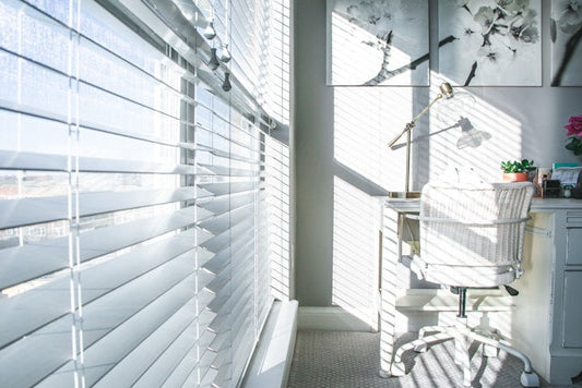 How to Choose Smart Motorized Blinds for Your Home