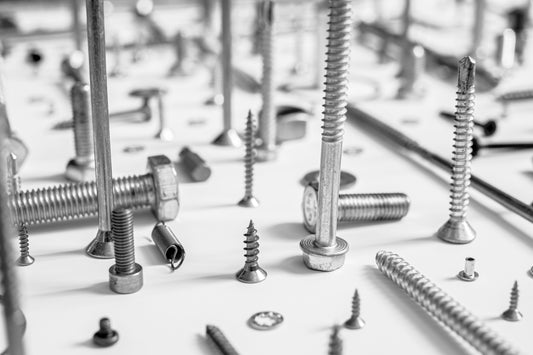 Socket Head Cap Screws vs. Traditional Screw Heads: What to Consider