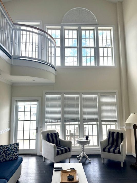 Smart Window Shades vs Traditional Window Coverings: Choosing the Right Solution for Your Home