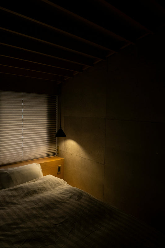 Creating a Cozy Reading Corner with Projection Lighting