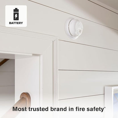 First Alert Smoke Alarm, 10-Year Sealed Battery Detector with Test & Silence Button, SMI110, 1-Pack
