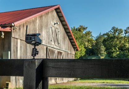 Vosker V150 Solar-Powered LTE Cellular Home Security Outdoor Camera | Motion Activated Sensor Nightvision Wireless Camera | Receive Photos on Your Mobile App (V150-US-MSD32GB)